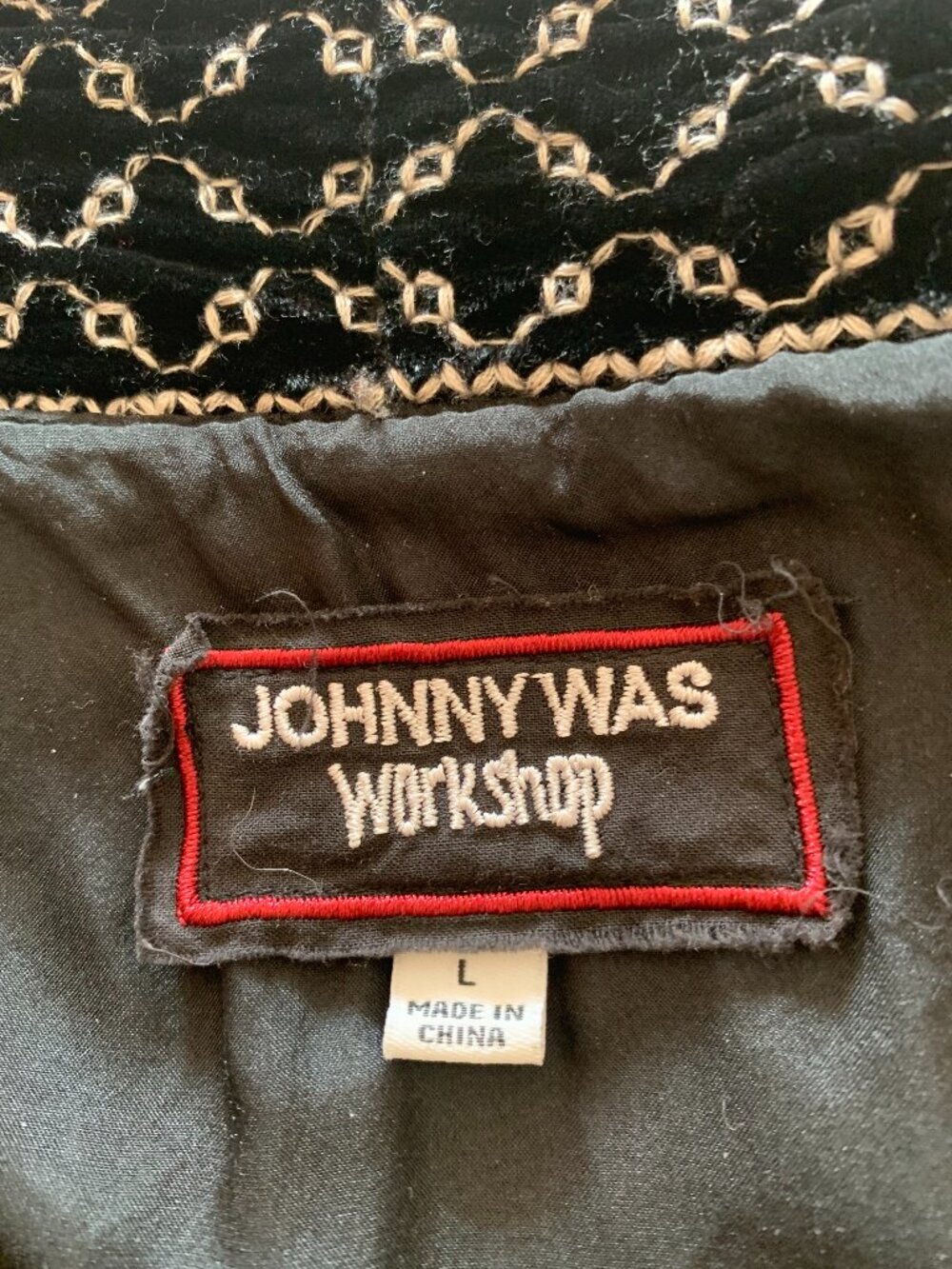 Johnny Was kimono, black and embroidery, Size L. - Picture 2 of 5